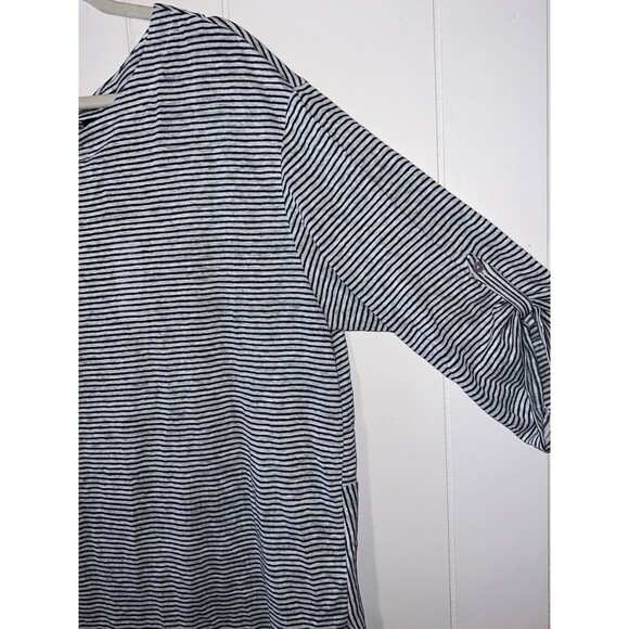 Adrienne Vittadini Linen Blouse Size 2X Black and Grey Stripes Half Sleeves - Picture 3 of 9